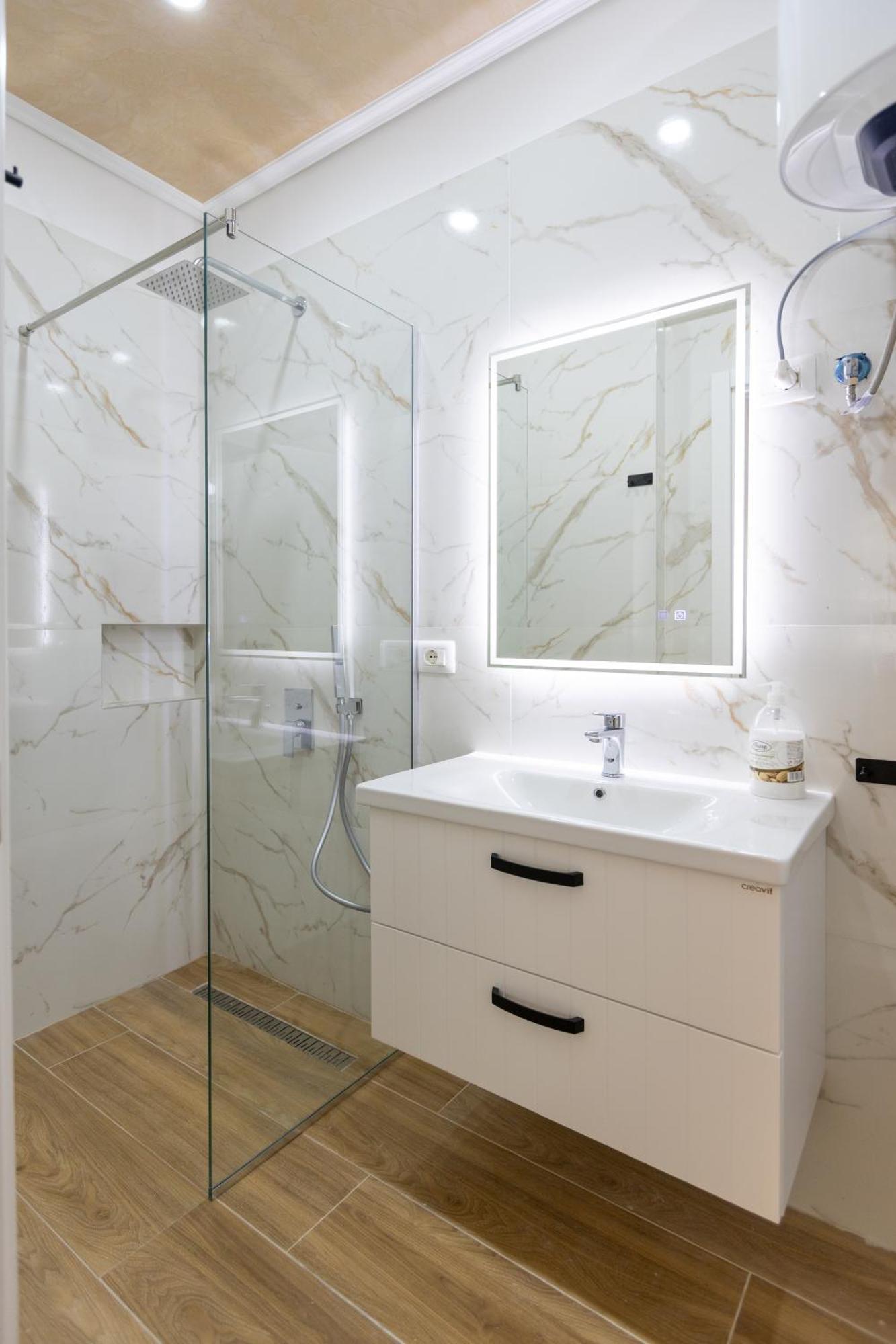 Azure Bliss Seaview Vlore-Kean Apartment ภายนอก รูปภาพ